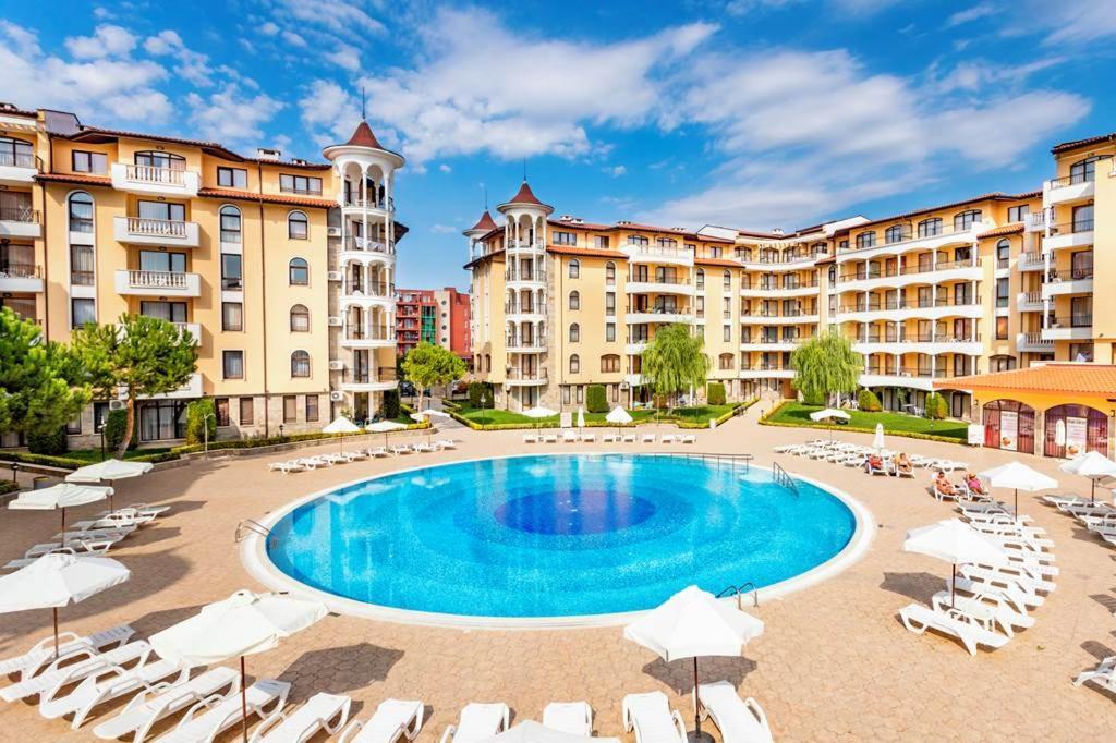Holiday Apartcomplex Royal Sun Слънчев бряг Екстериор снимка