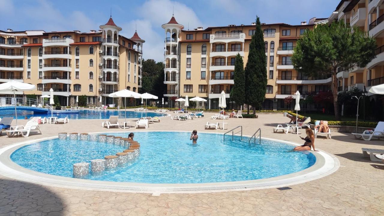 Holiday Apartcomplex Royal Sun Слънчев бряг Екстериор снимка